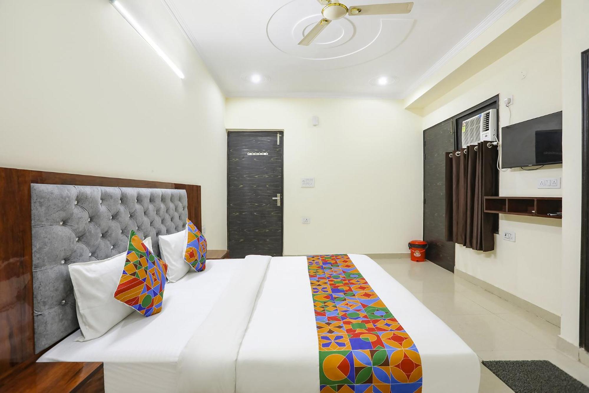Fabexpress Asp Royal Residency Inn- Janakpuri Deli Exterior foto
