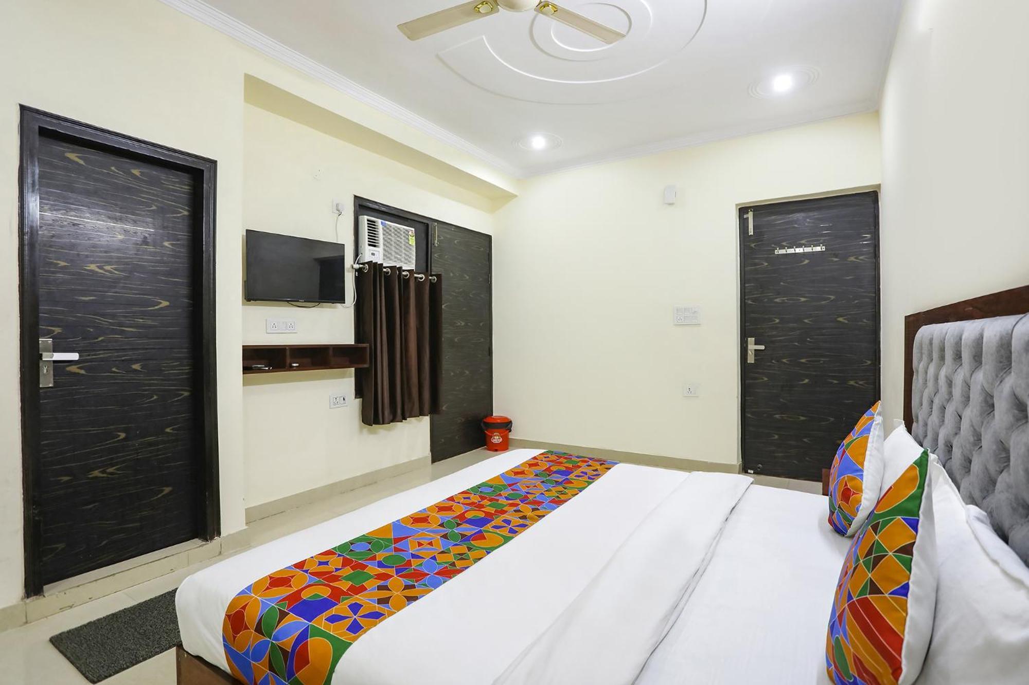 Fabexpress Asp Royal Residency Inn- Janakpuri Deli Exterior foto