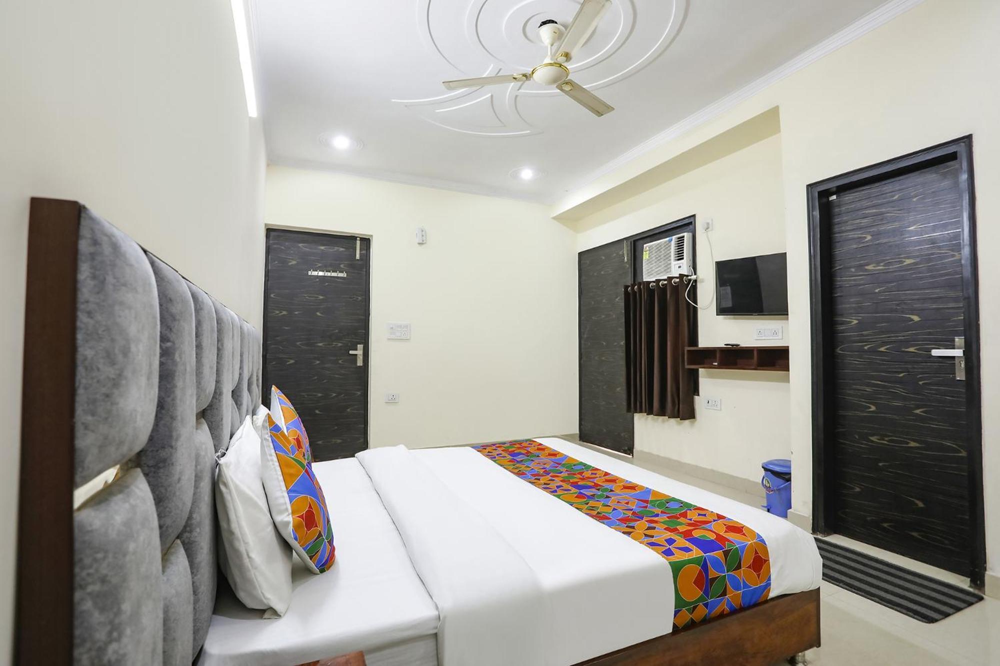 Fabexpress Asp Royal Residency Inn- Janakpuri Deli Exterior foto